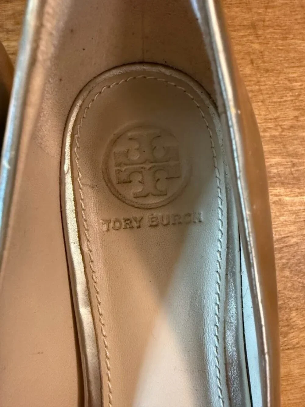 Authentic Rare Tory Burch Gigi Dress Mirror Metallic Pump Size 8 Shoes‎